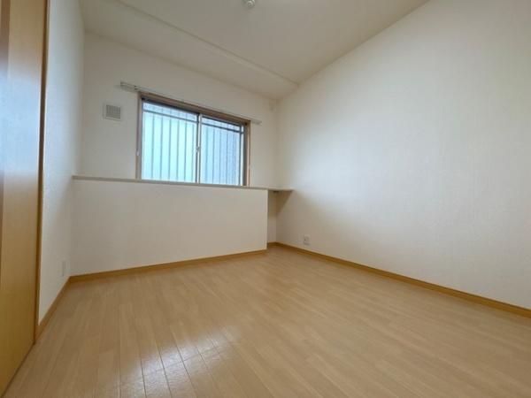 LaVieenrosehill402