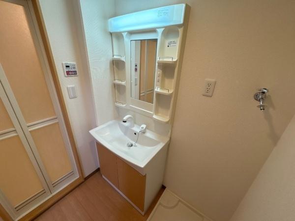 LaVieenrosehill402