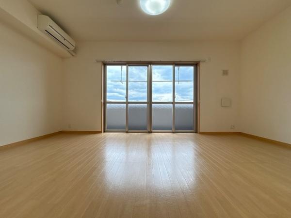 LaVieenrosehill402
