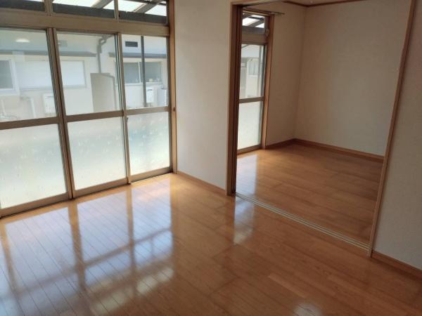 石原貸家