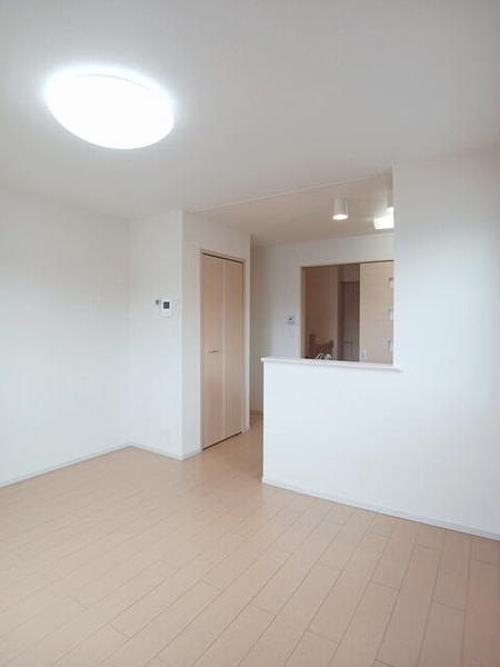 ラベンダーハイツ(リビング)