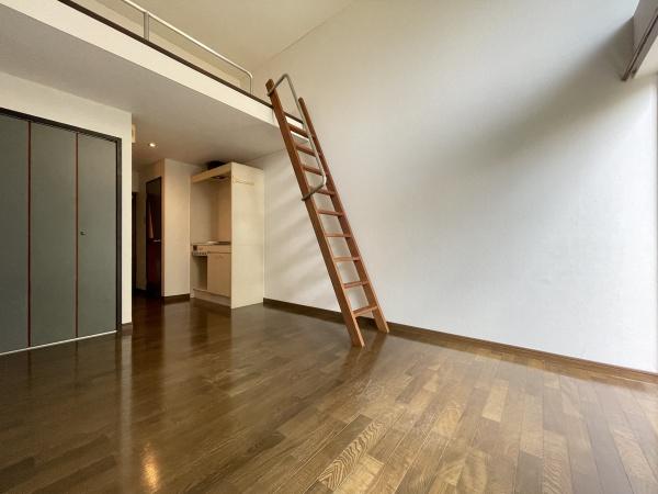 ホワイトハウス105