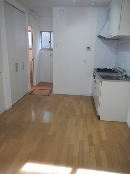 Apartment昴