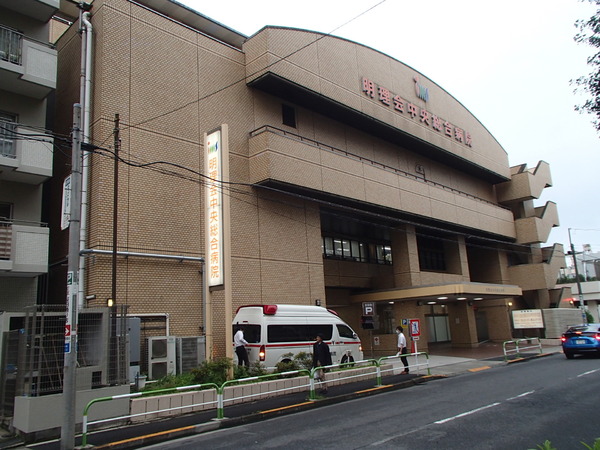 北区中十条４丁目のハイツ(医療法人財団明理会中央総合病院)