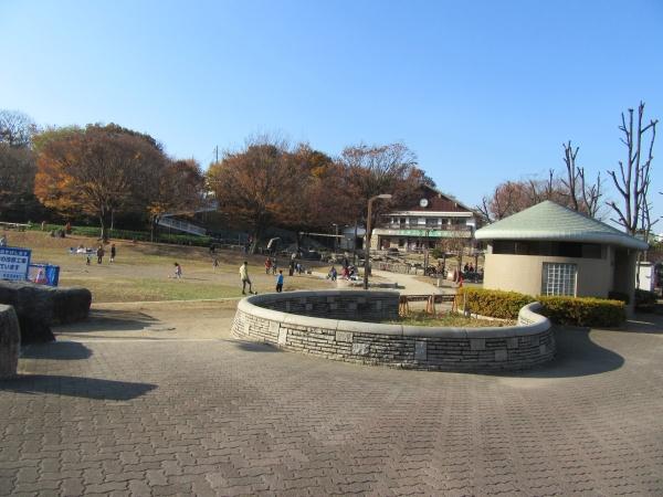 北区十条仲原４丁目のハイツ(清水坂公園)