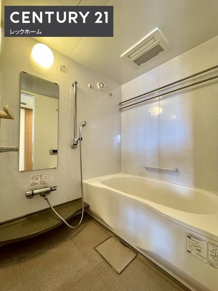 大東市谷川２丁目のマンション