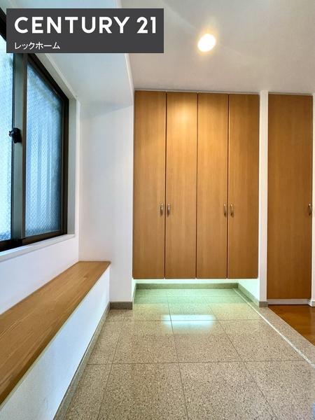 大東市谷川２丁目のマンション