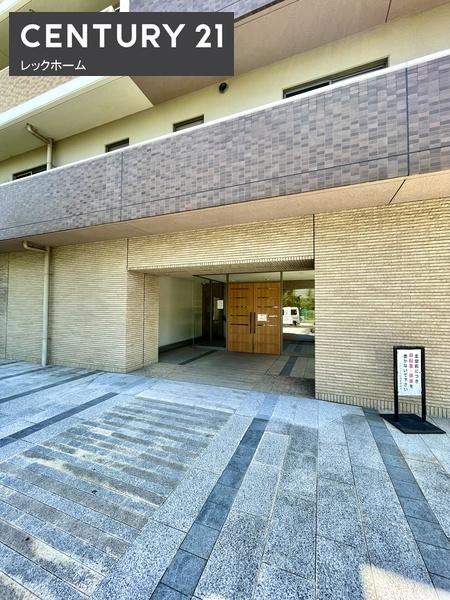 大東市谷川２丁目のマンション