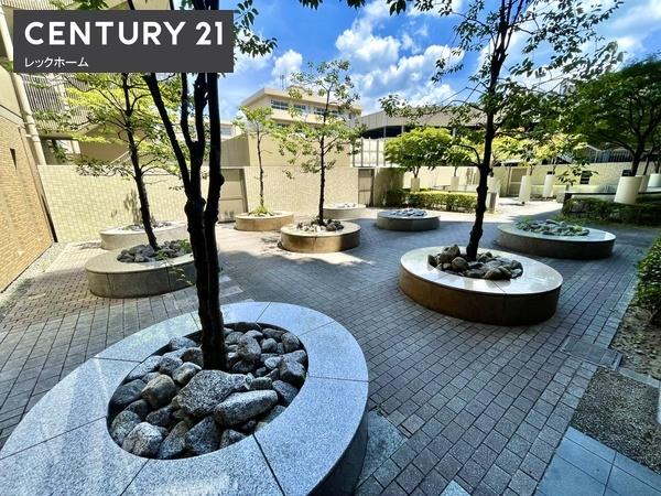大東市谷川２丁目のマンション