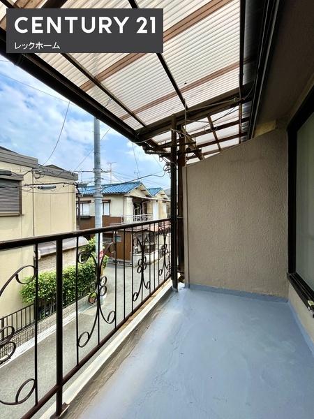 大東市西楠の里町の貸家