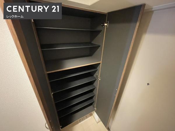 大東市御供田３丁目のマンション