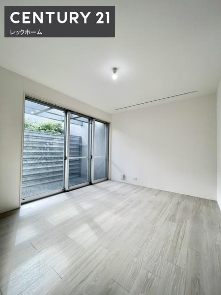 大阪市鶴見区今津南１丁目のテラスハウス