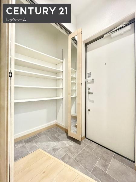 大阪市城東区鴫野東２丁目のハイツ