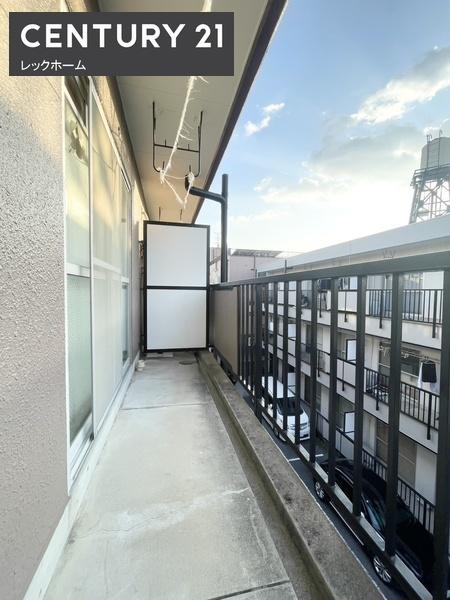 大東市三箇４丁目のマンション