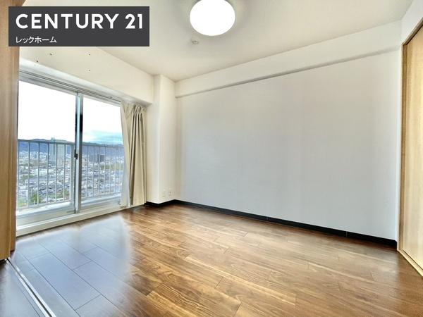 八戸ノ里ニュースカイハイツ