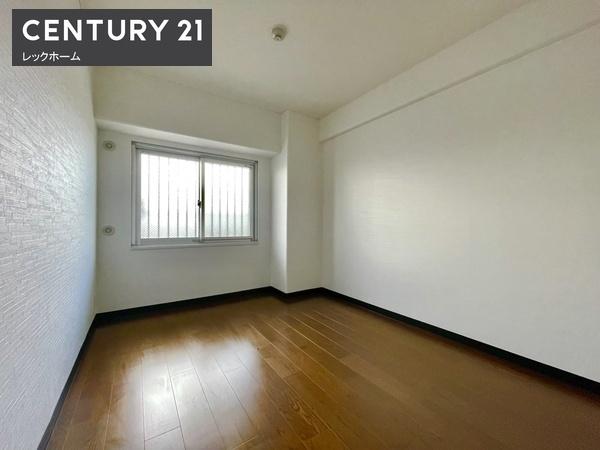 八戸ノ里ニュースカイハイツ