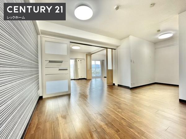 八戸ノ里ニュースカイハイツ