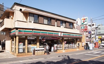 ドエルナガラ(セブンイレブン松戸駅東口店)