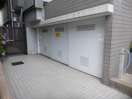 東京ロイヤルコート