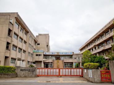 越谷市大字船渡の貸家(越谷市立北陽中学校)