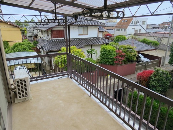 幸町1丁目貸家(バルコニー)