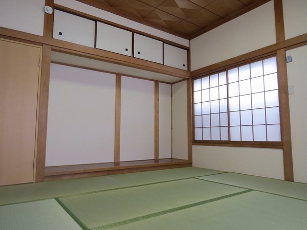 幸町1丁目貸家(和室)