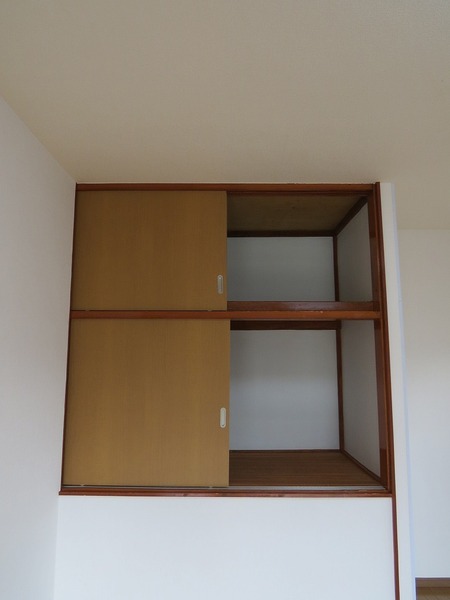 幸町1丁目貸家(収納)