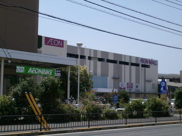ロイヤルハイツ２(イオン東久留米店)