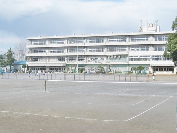 ホワイトフラッツ(東久留米市立大門中学校)