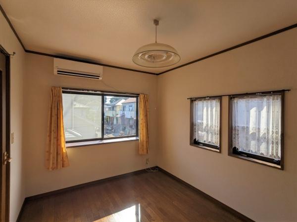 小山１丁目貸家