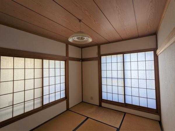 小山１丁目貸家