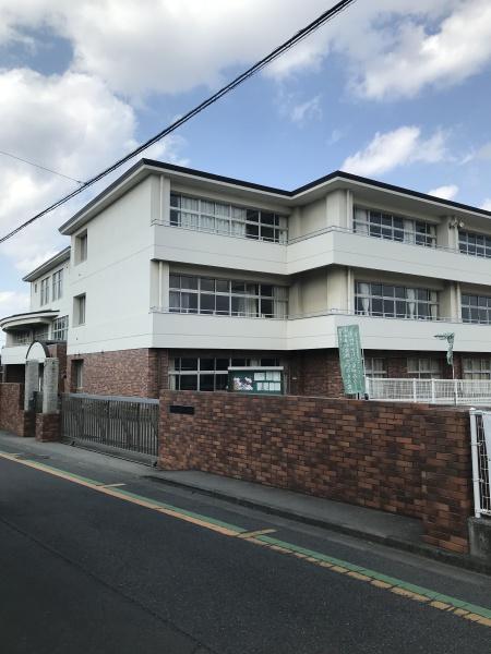 上安松戸建てB棟(松井小学校)