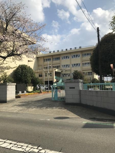 上安松戸建てB棟(東中学校)