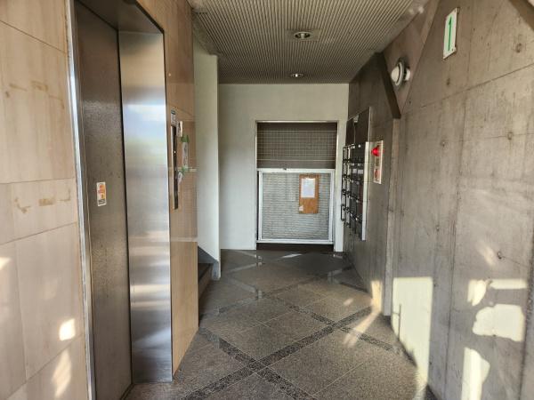 シャレード21(エントランス)