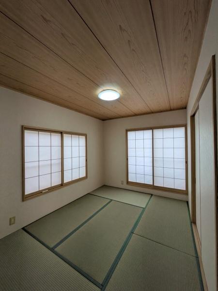 昭島市拝島町４丁目の貸家