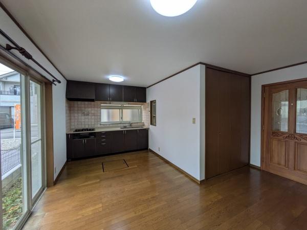 拝島町４丁目貸家