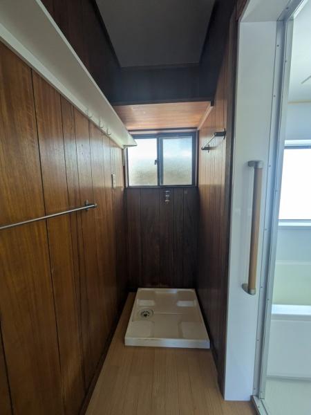 東久留米市本町４丁目のアパート