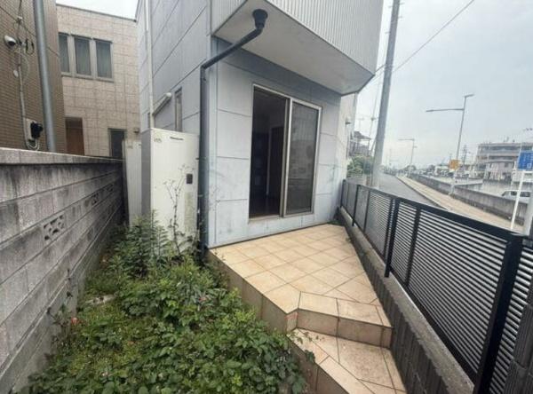 千葉市花見川区幕張町４丁目のアパート