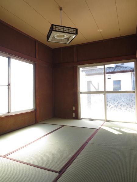 幕張町貸家