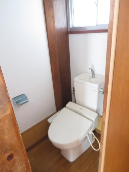幕張町貸家