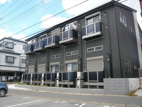 ストラージュ
