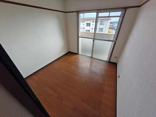 牧の原団地2街区10号棟