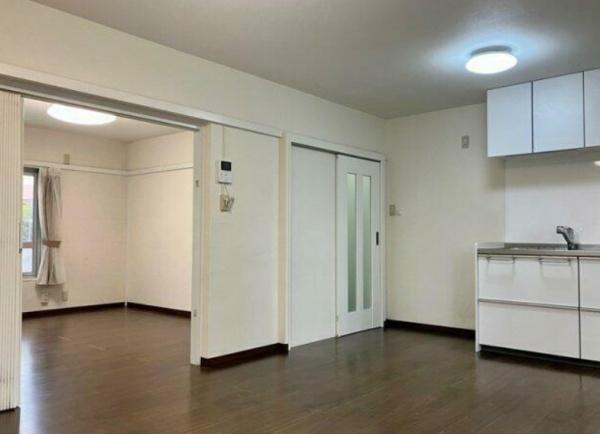 千葉市美浜区高洲３丁目のマンション