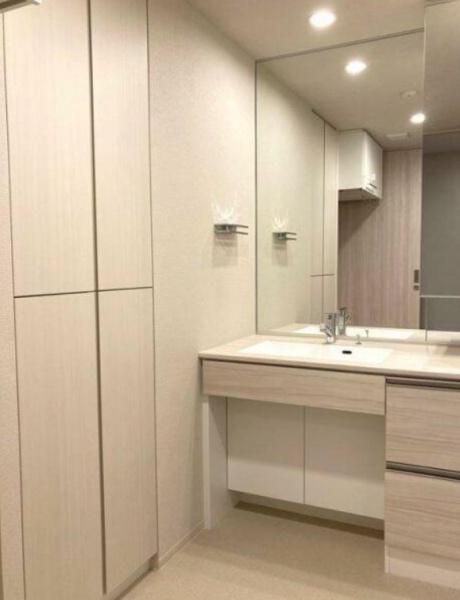 千葉市美浜区稲毛海岸５丁目のマンション