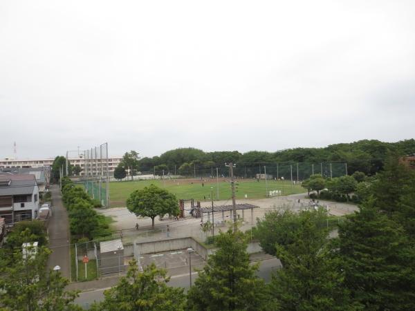 夏見台団地22号棟