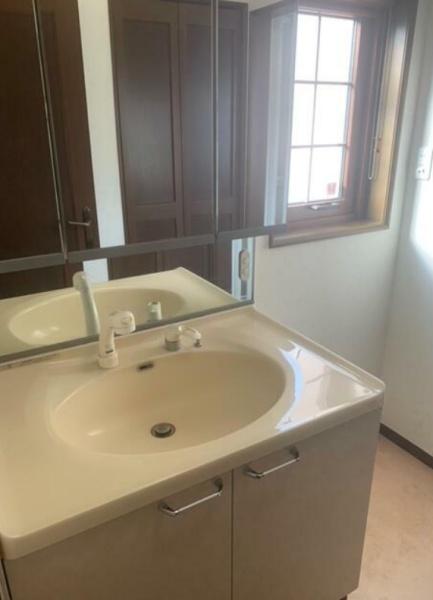 千葉市中央区浜野町貸家