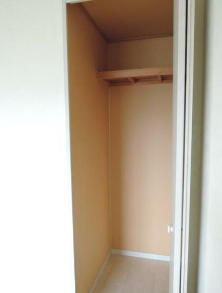 千葉市中央区生実町のアパート