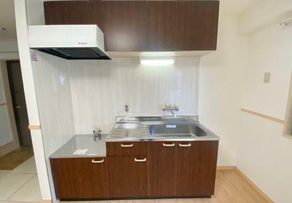 千葉市中央区都町３丁目のマンション
