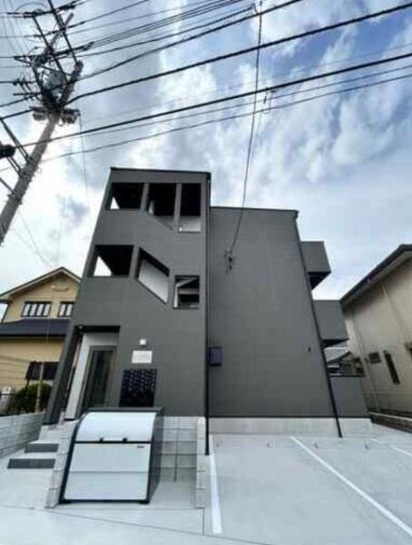 千葉市花見川区幕張町4丁目のアパート