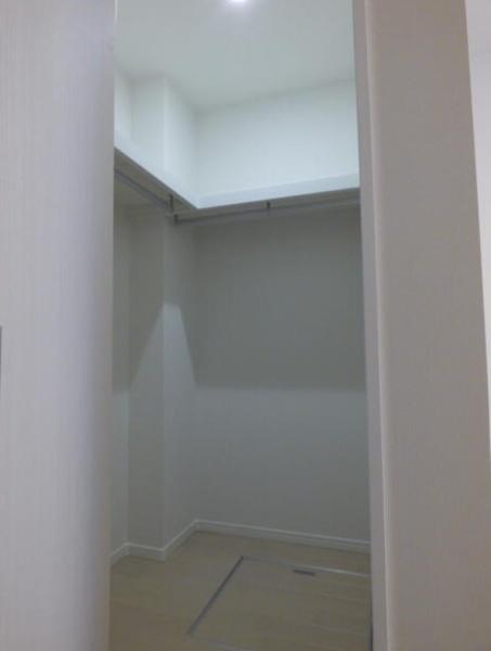 千葉市稲毛区穴川４丁目のアパート